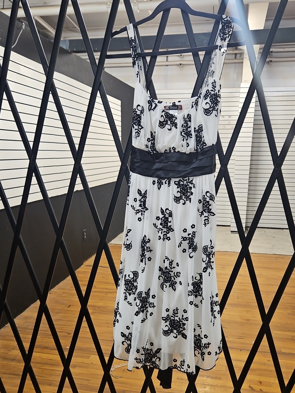 Black & White Floral Sleeveless Dress with Satin Waist